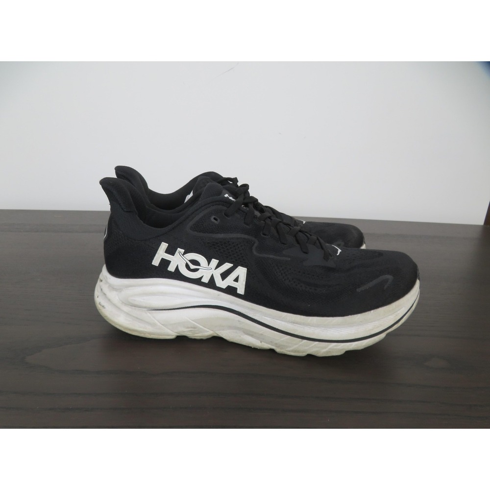 Hoka One One Clifton 10 Shoes Mens Size 12 Black Running Sneakers 1162030 BWHT